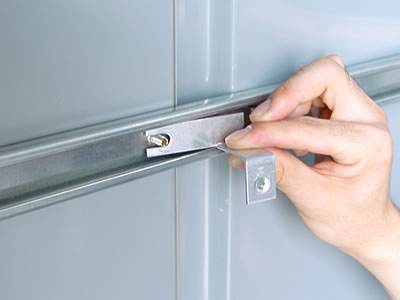 物置の組み立て方